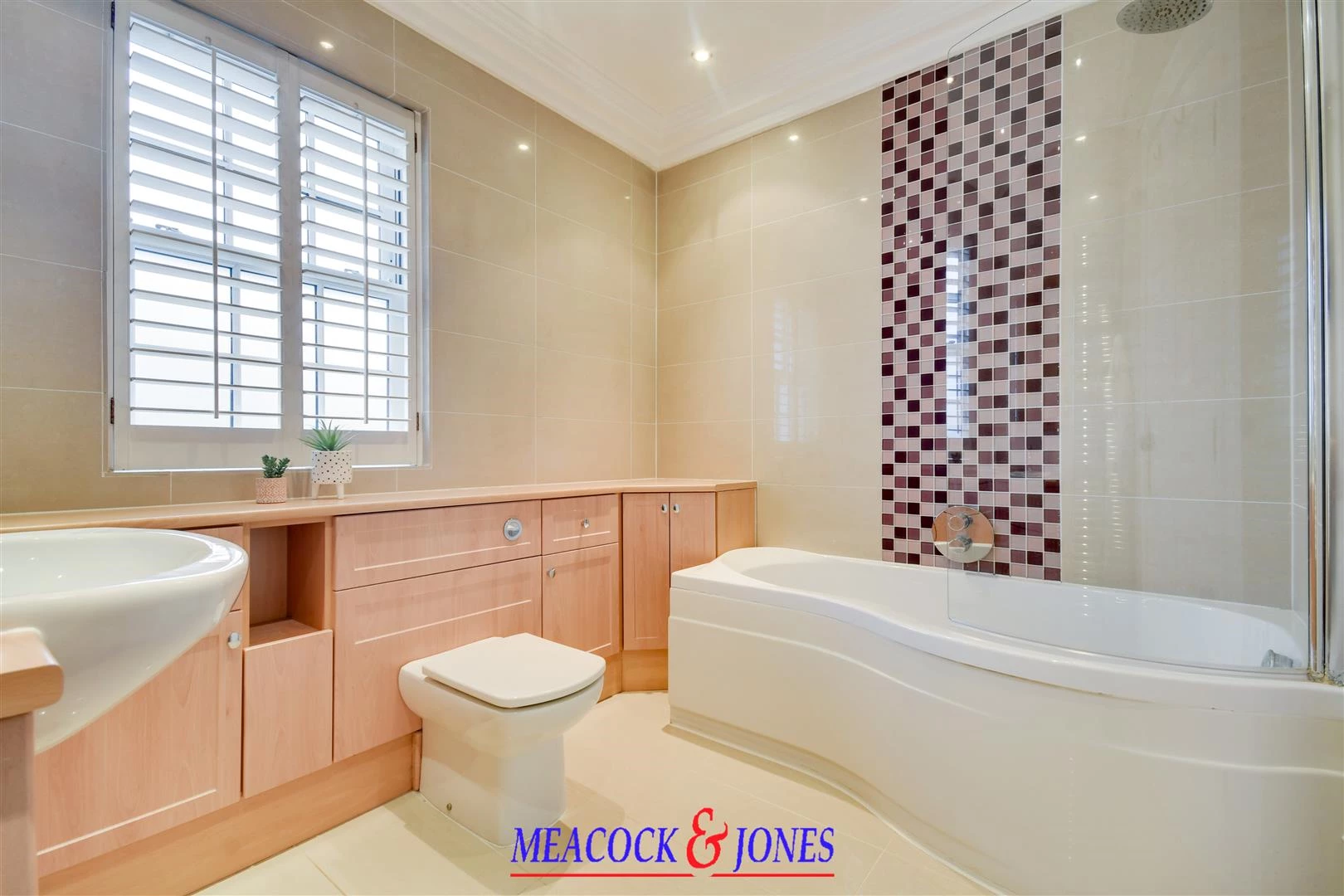 DSC_7056-DSC_7060 copy.jpg