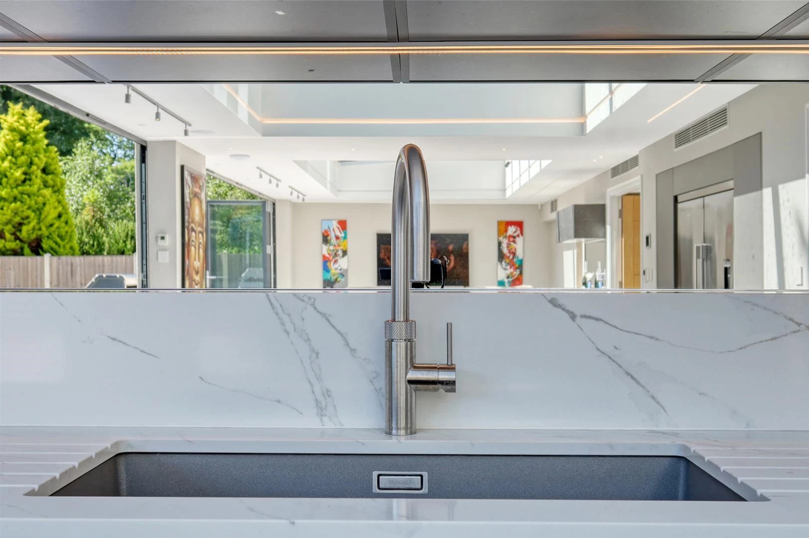 37_img_7333_28 copy 2.jpg