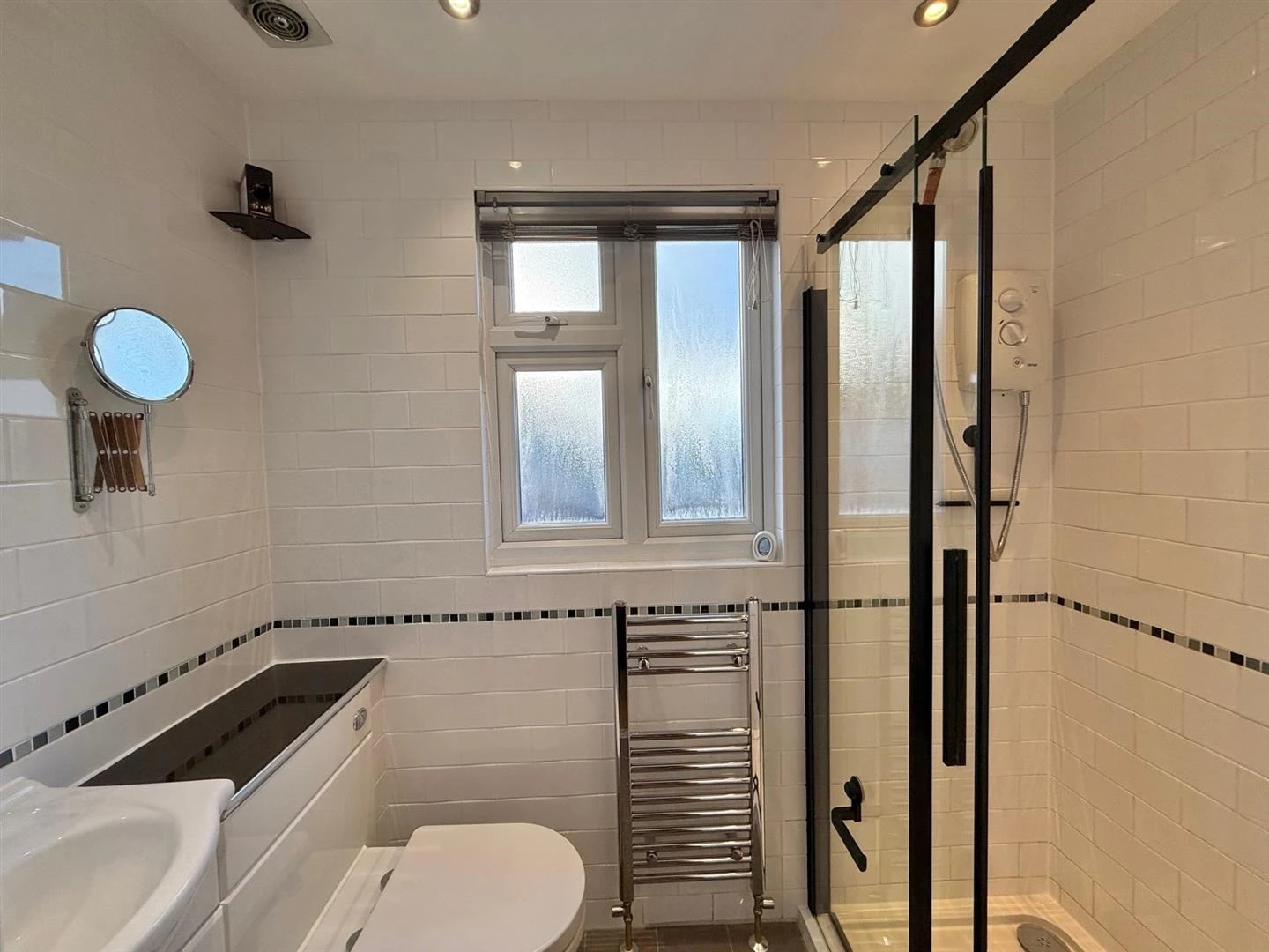 Shower Room.jpeg