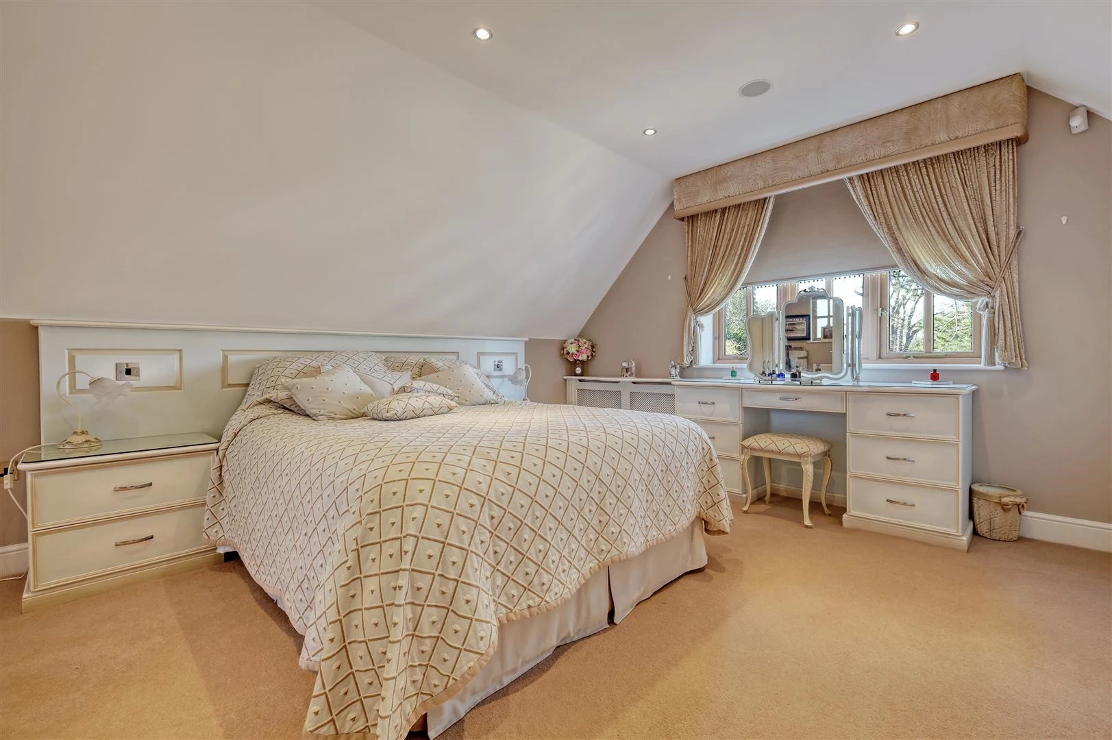 img_1044_16 copy 2.jpg