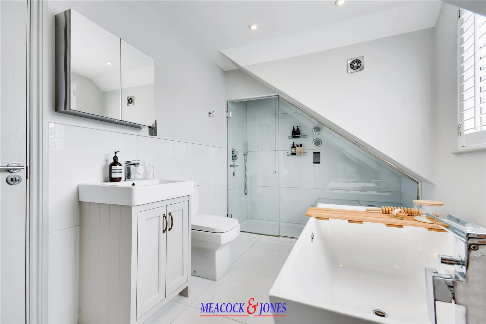 DSC_3902-DSC_3906 copy 2.jpg