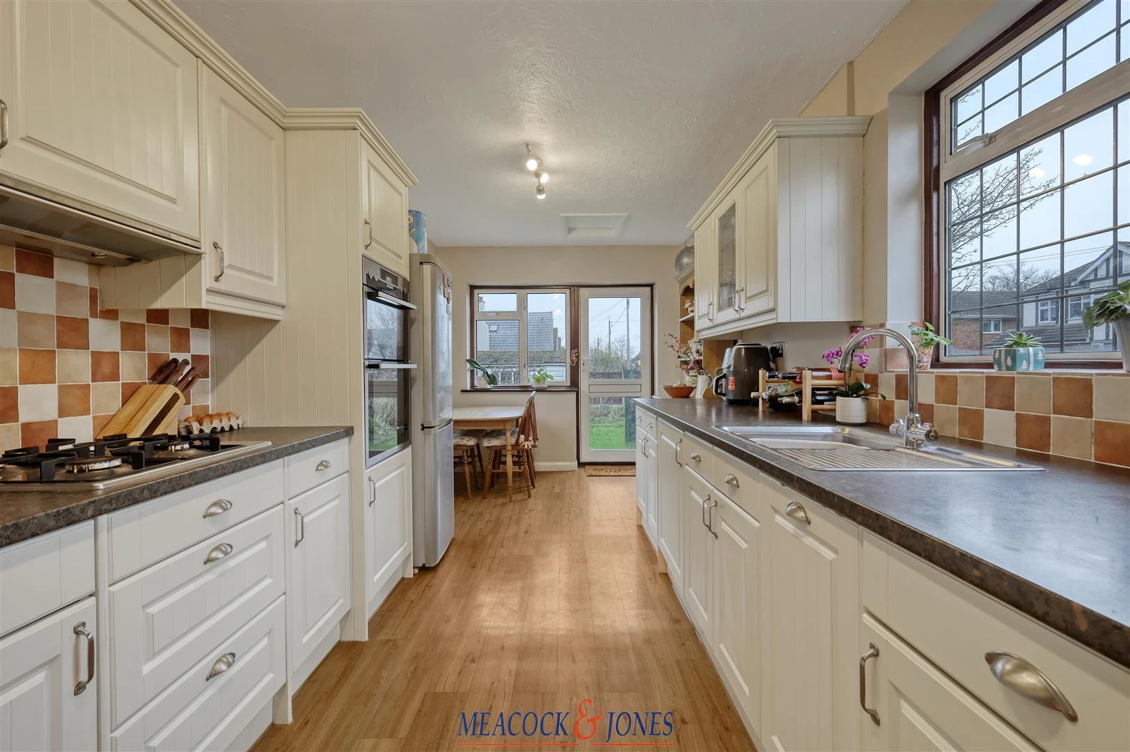 img_4539_31 copy 2.jpg