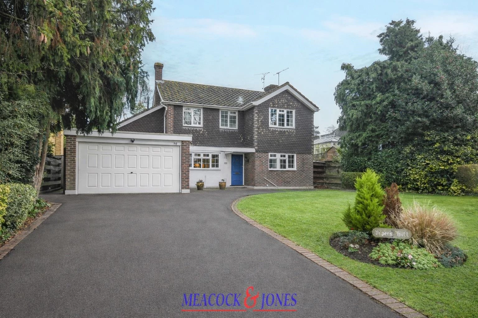 98 Shenfield Place.PNG