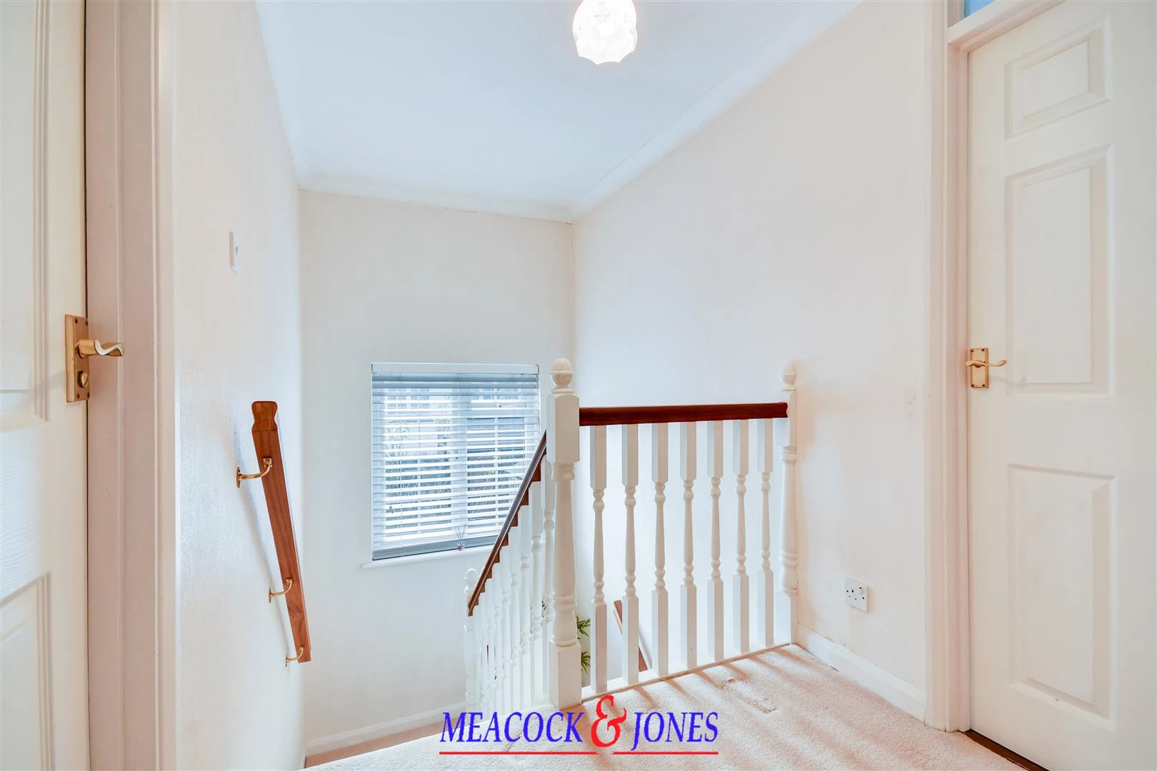 DSC_0685-DSC_0689 copy.jpg