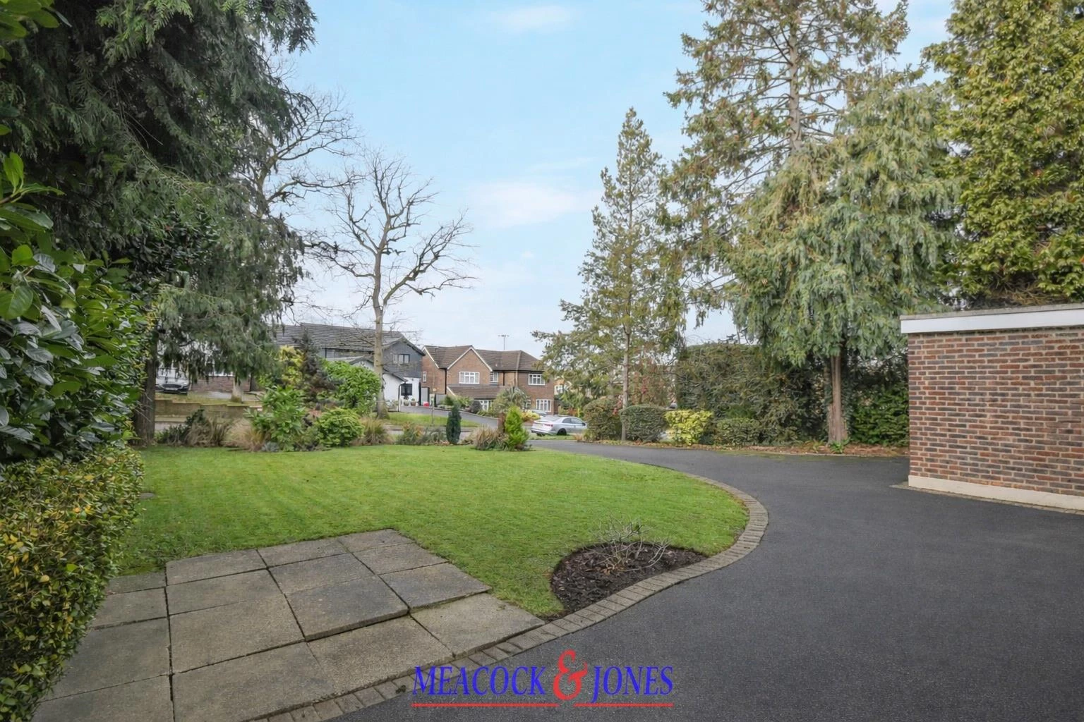 Shenfield Place Driveway.PNG