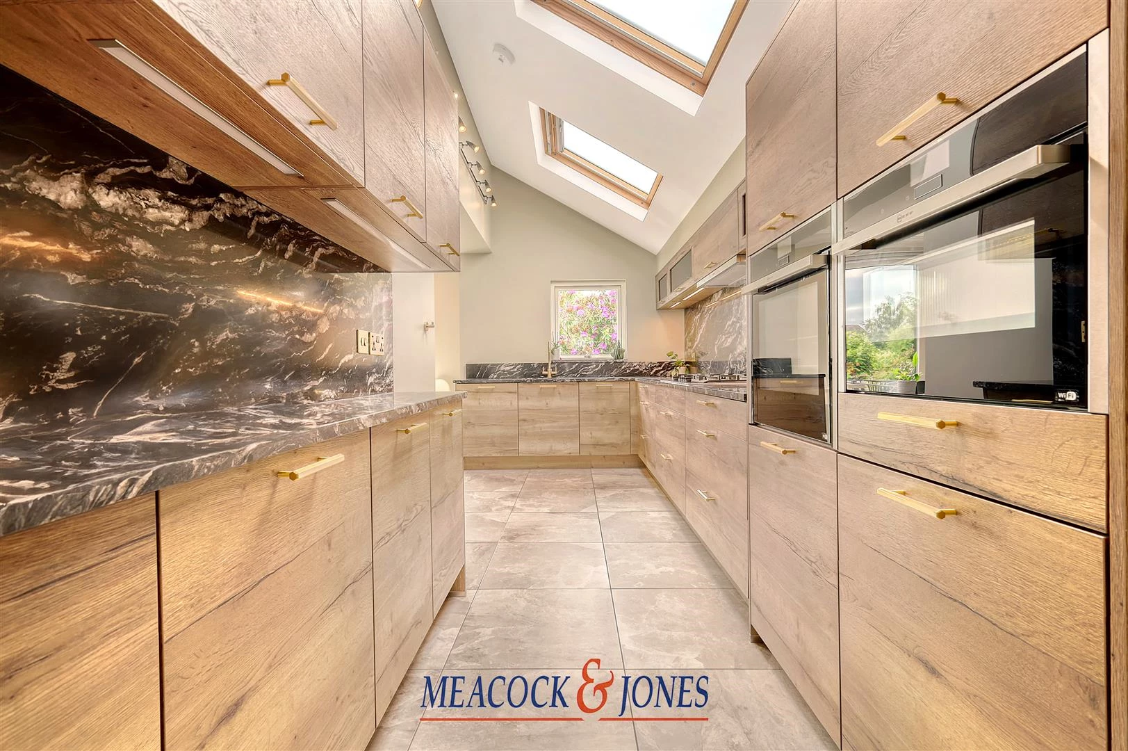 IMG_0120_24 copy.jpg