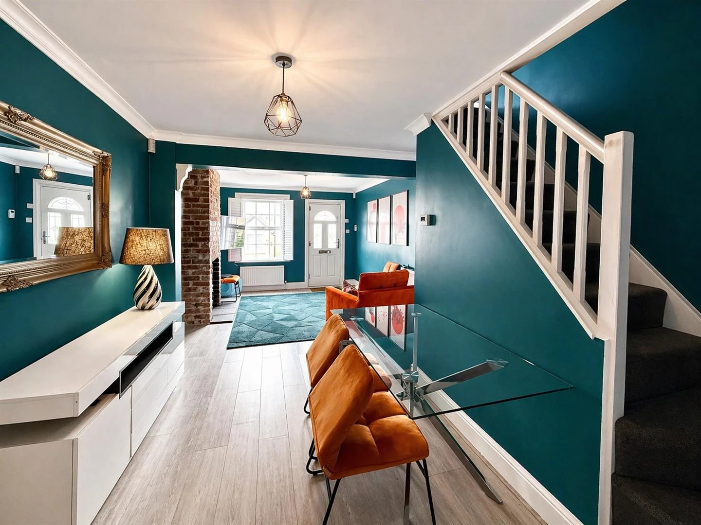 Living Room.jpg