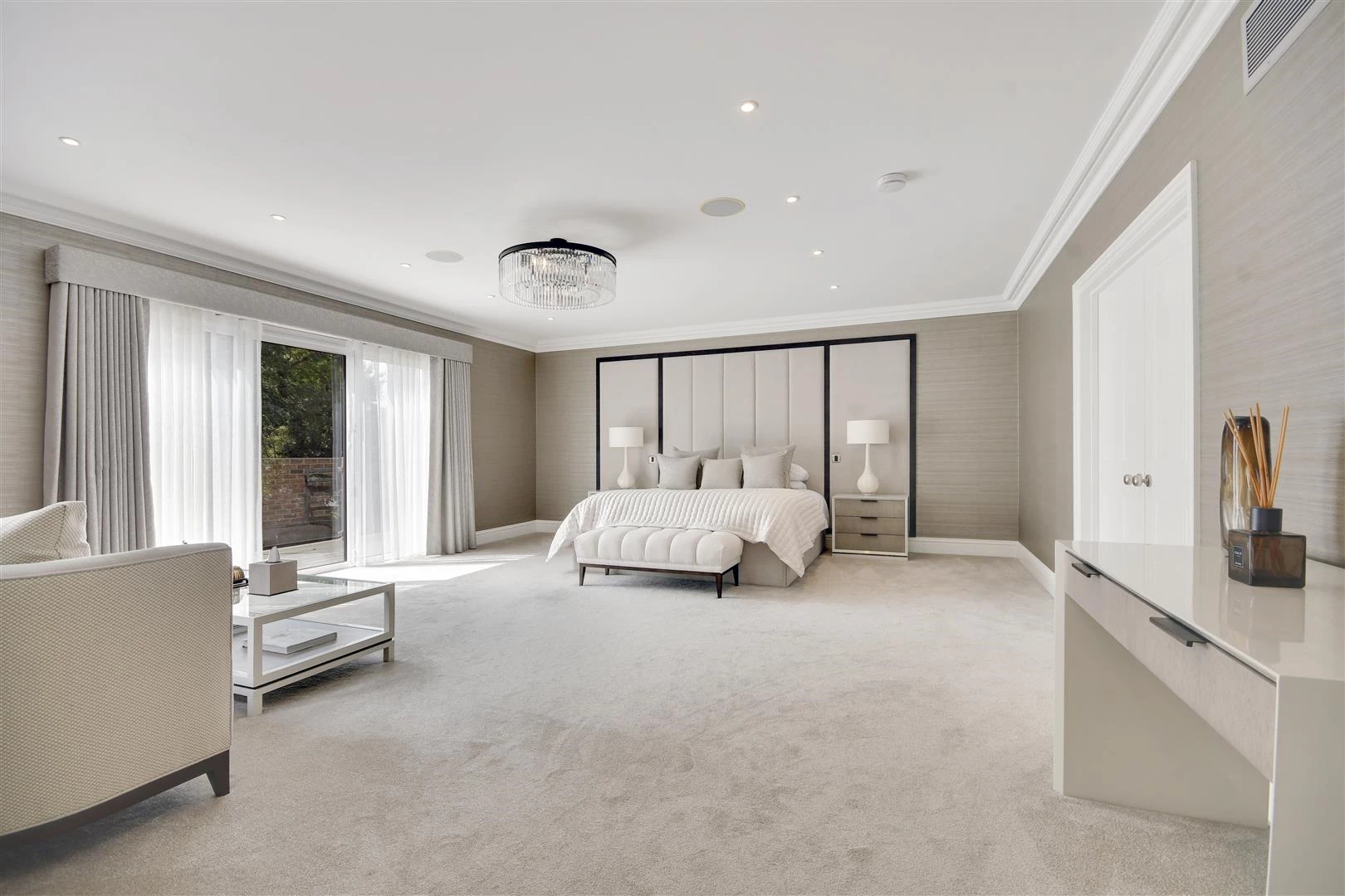 master bed suite.jpg