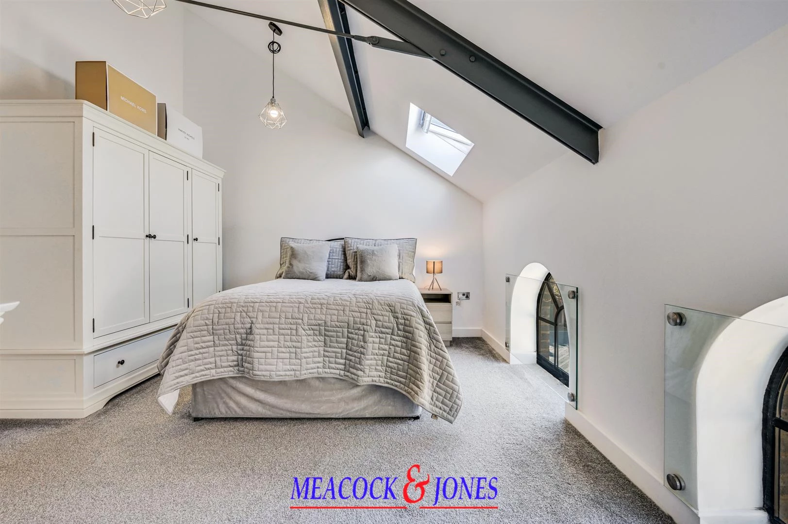 DSC_3039-DSC_3043.jpg