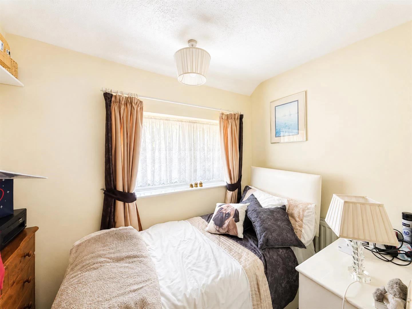 Bedroom.jpg