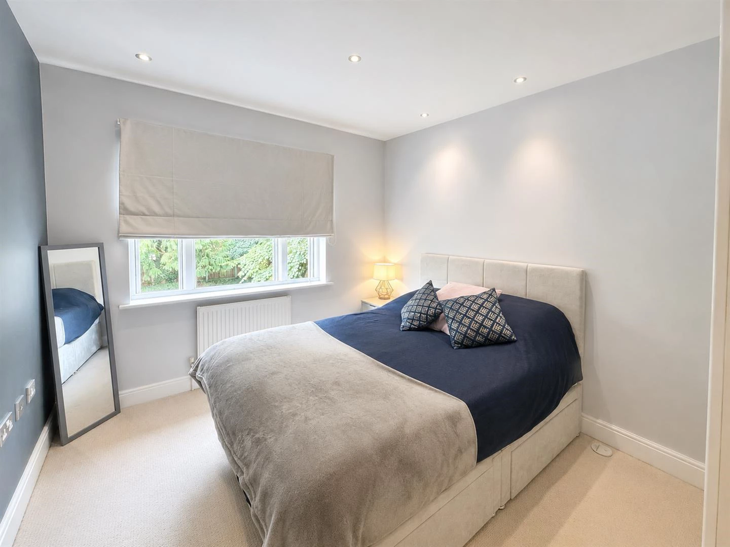 Bedroom.jpg
