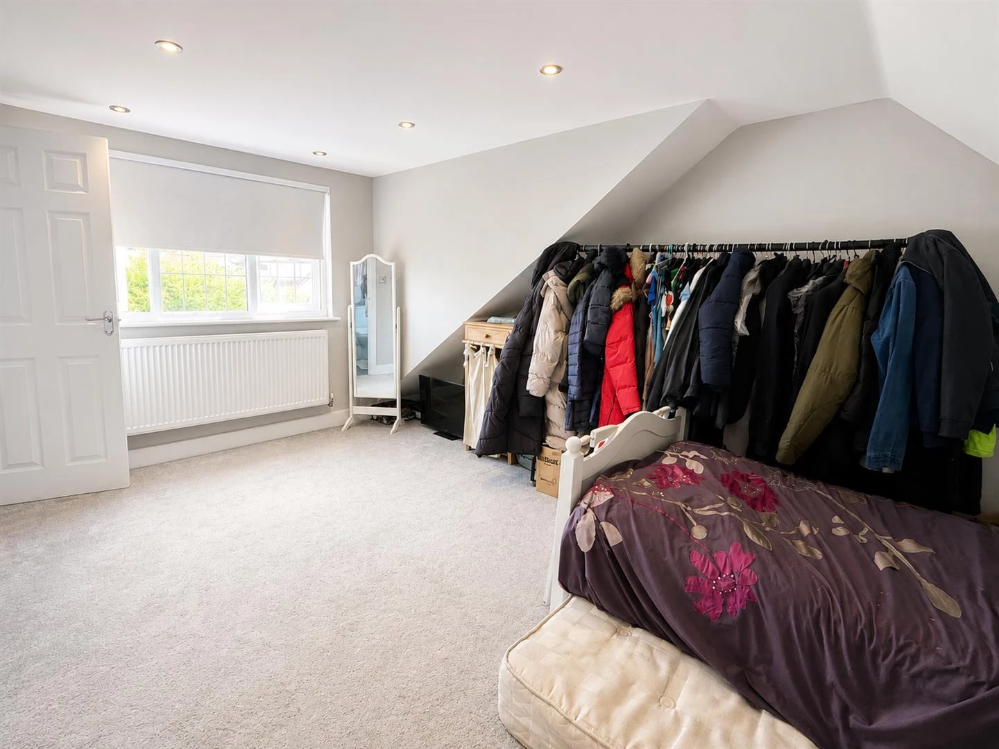 Bedroom.jpg