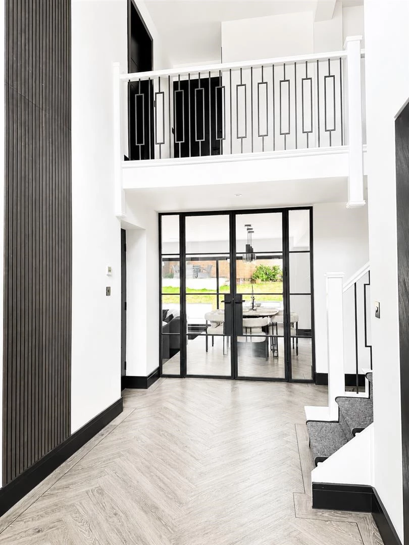 Hall.jpg