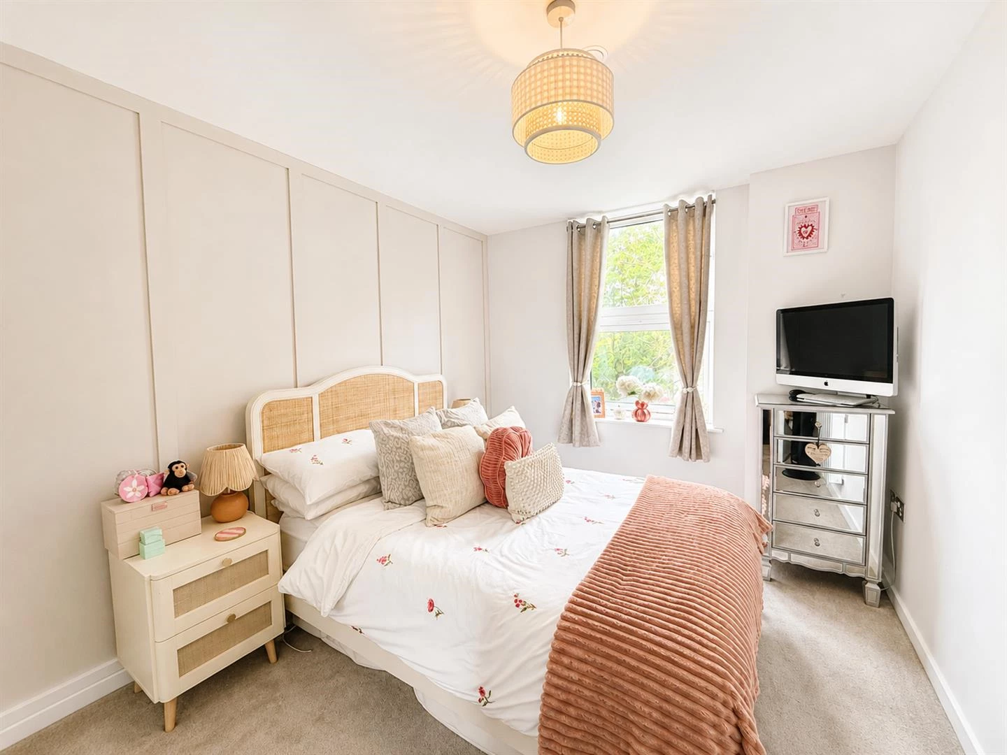 Bedroom.jpg