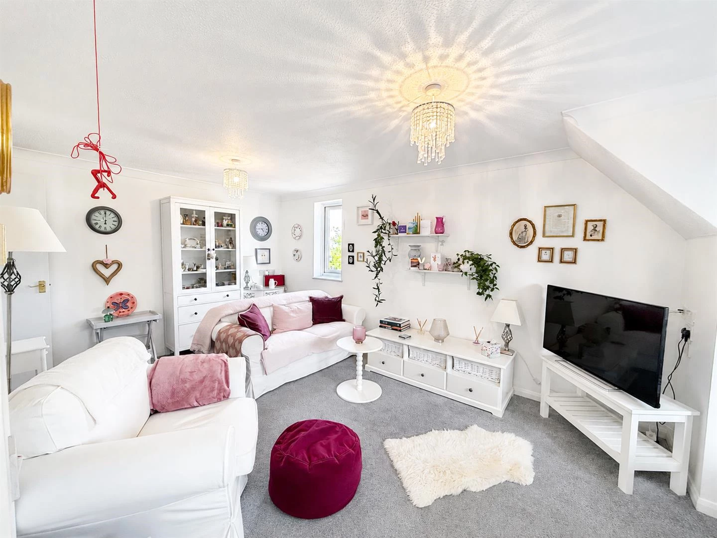 Living Room.jpg