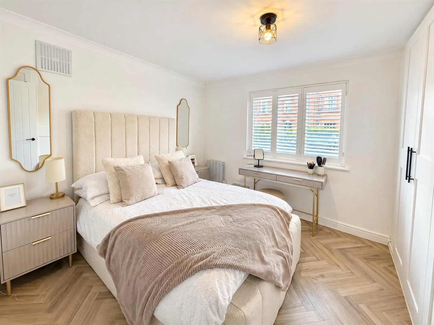Bedroom.jpg