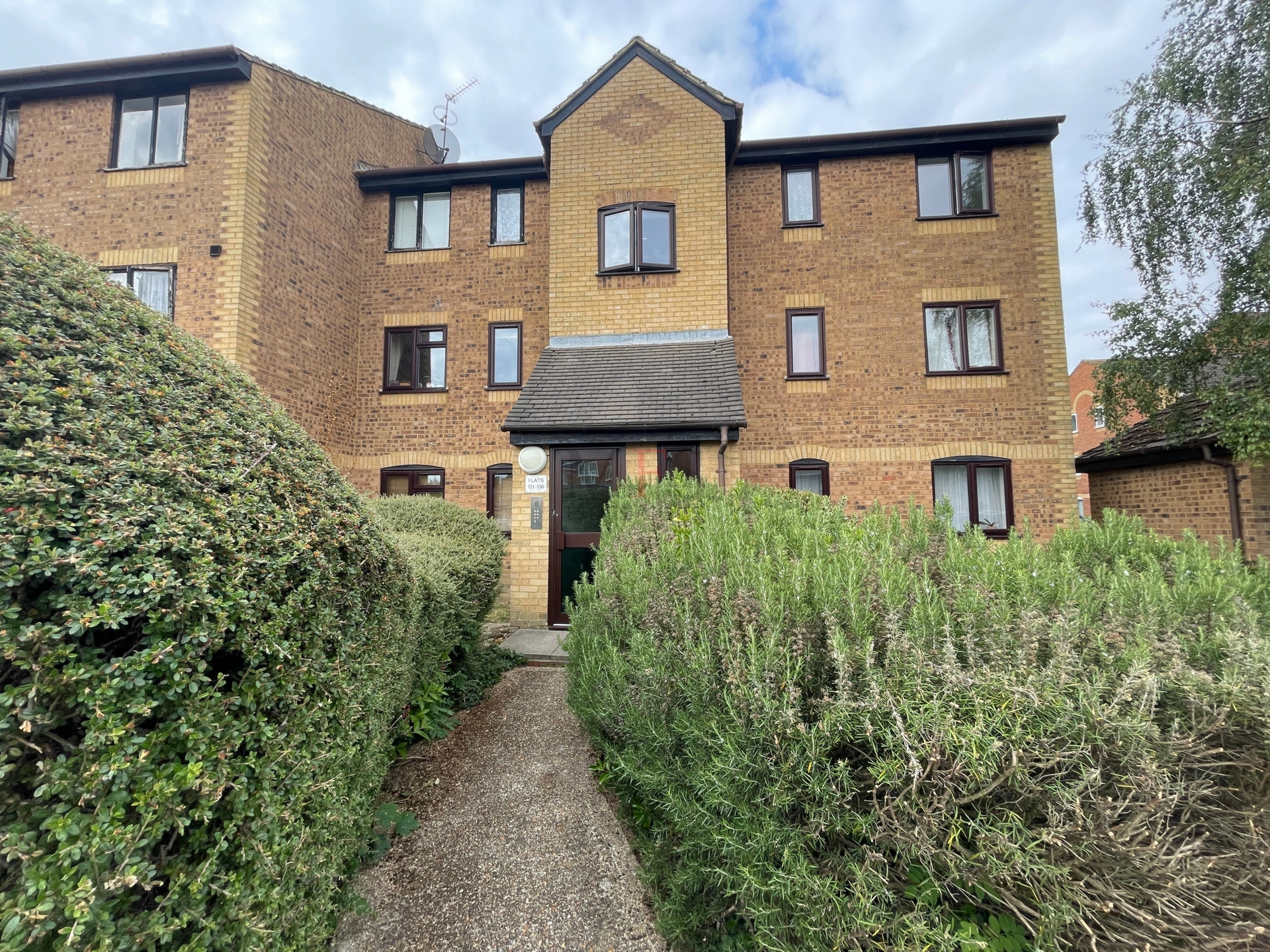 Burket Close Norwood Green Southall UB2