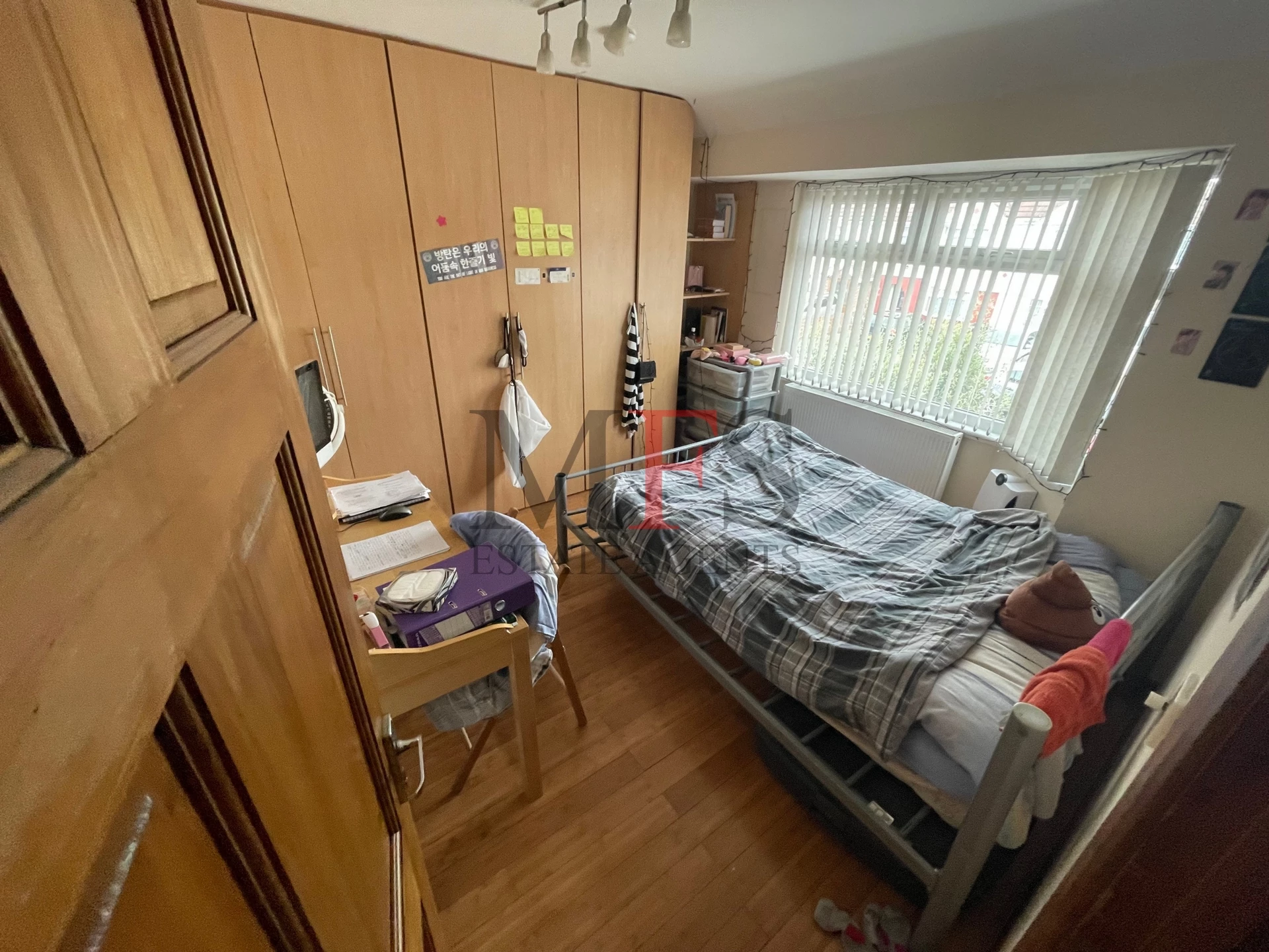 1st floor - bedroom 2