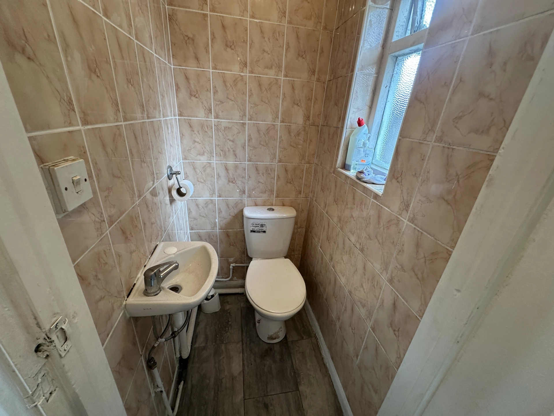 Photo 12