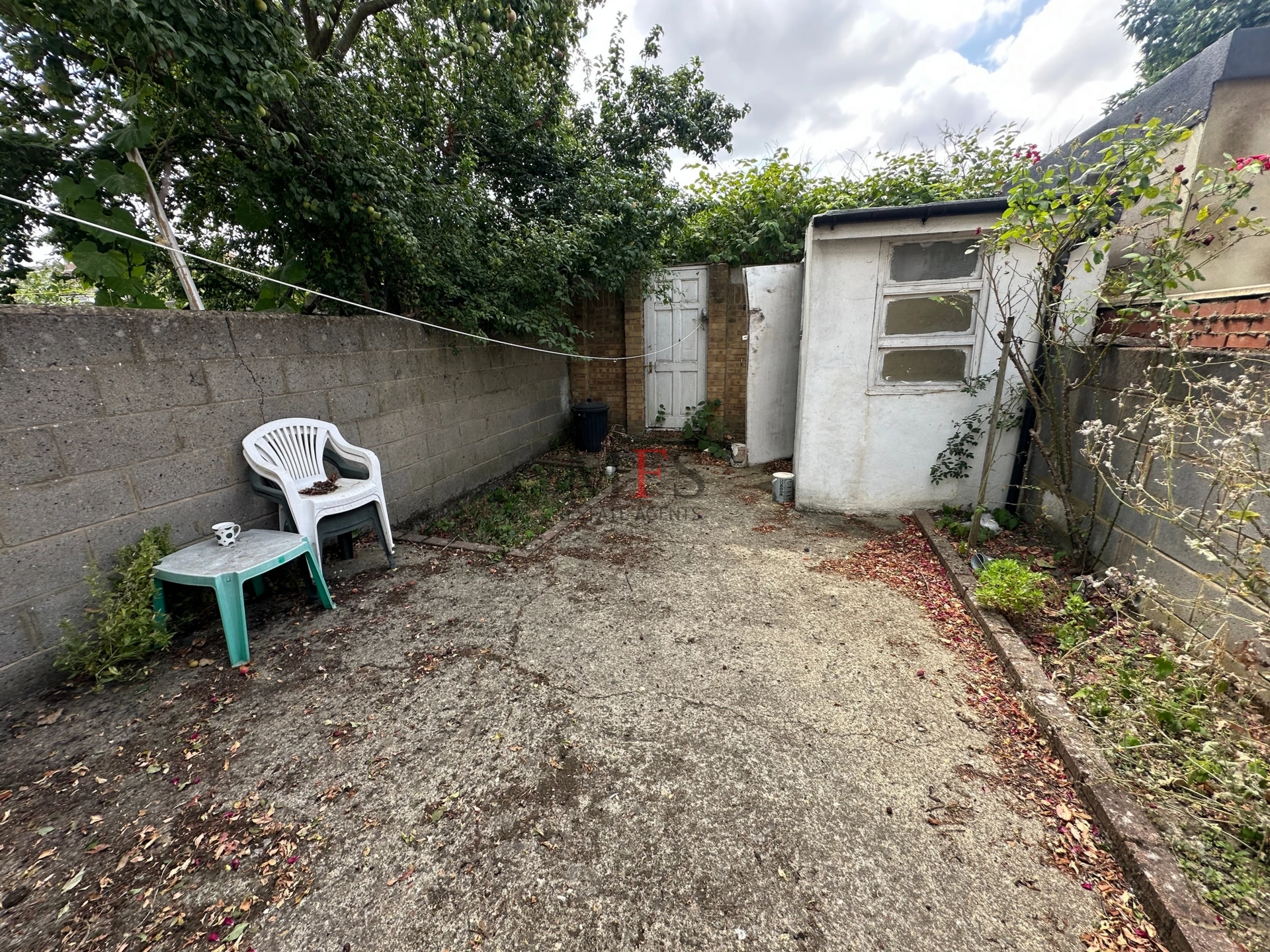 Photo 16
