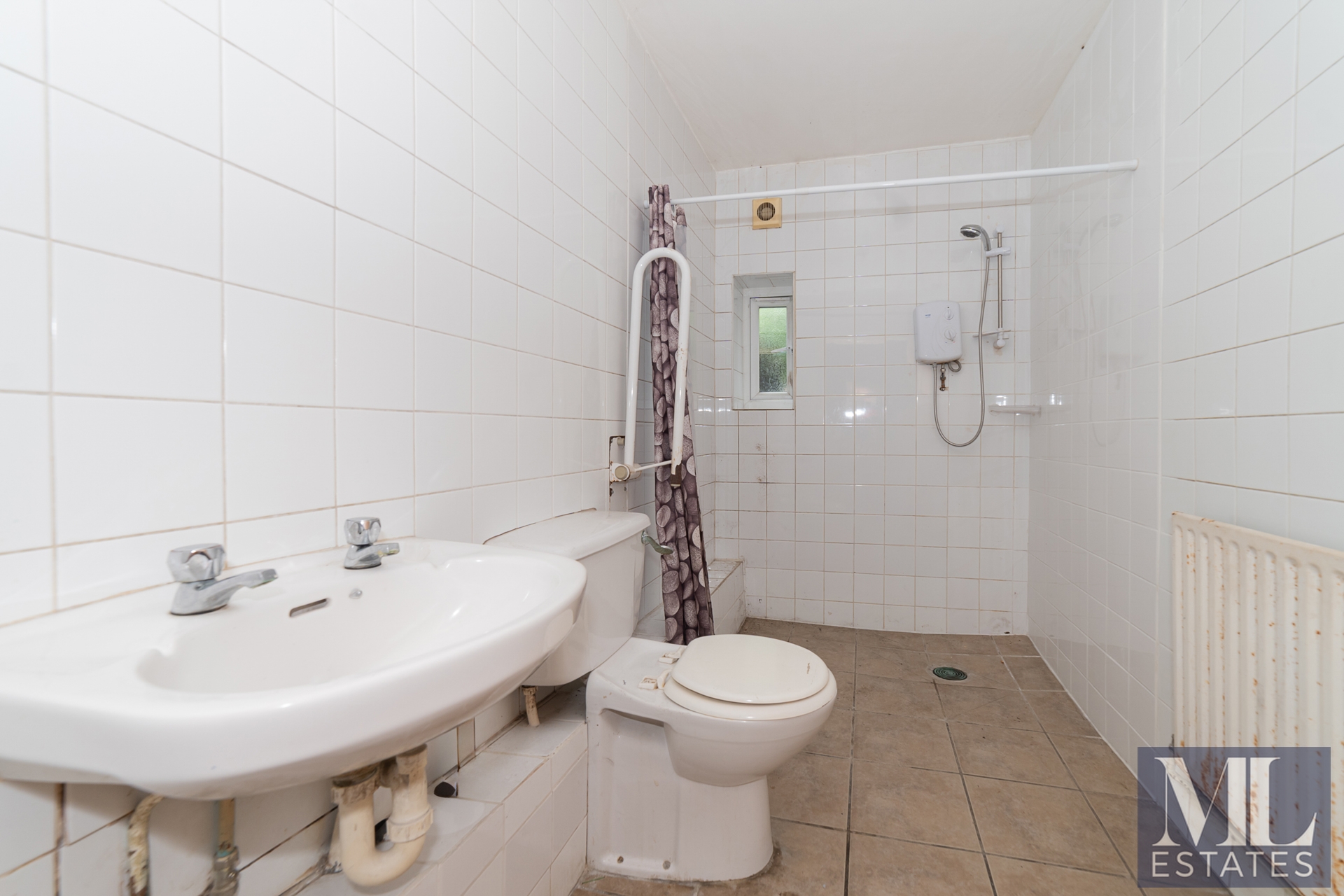 Property For Sale Pitfield Way, Neasden, NW10 4 Bedroom House through