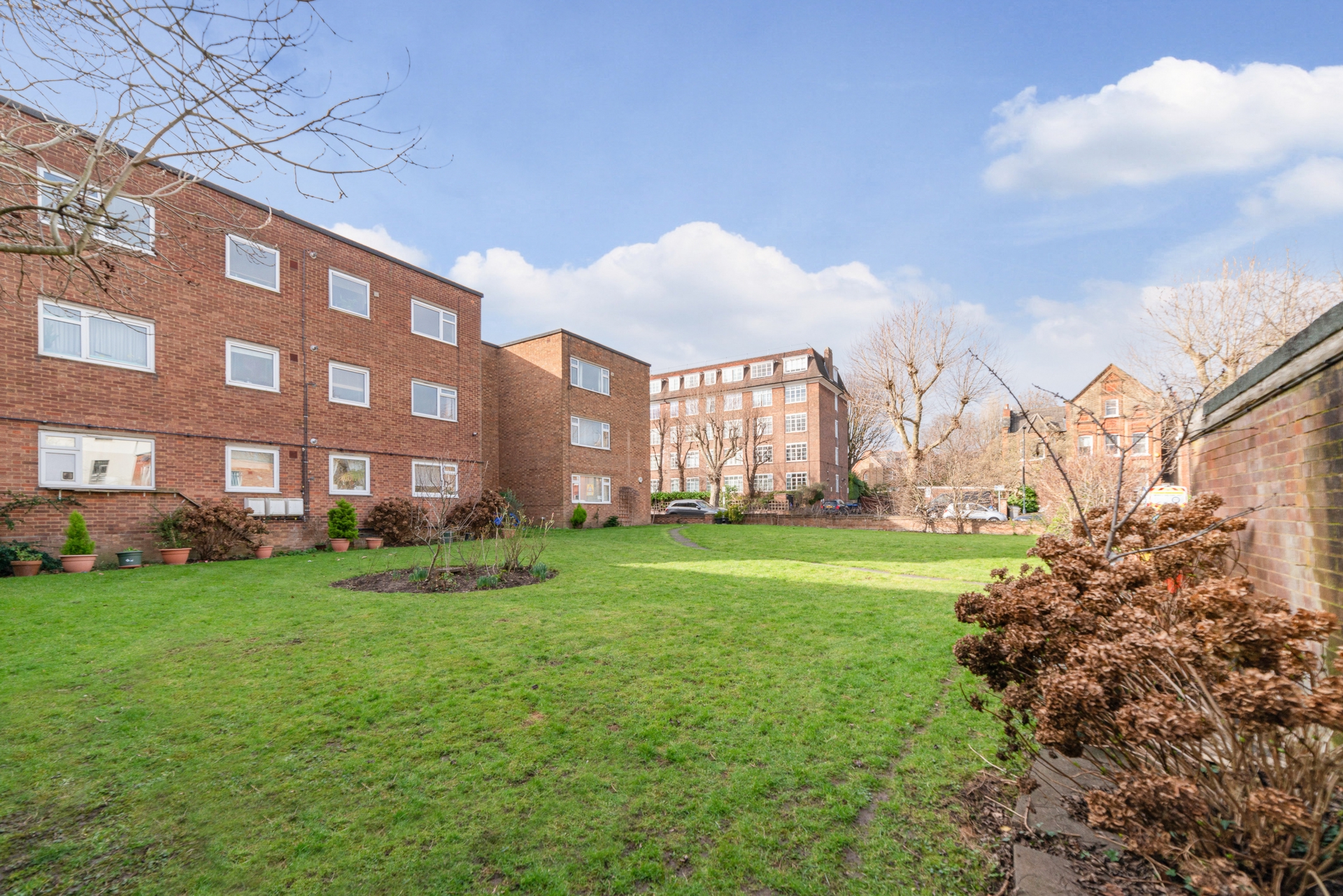 Brondesbury London NW6