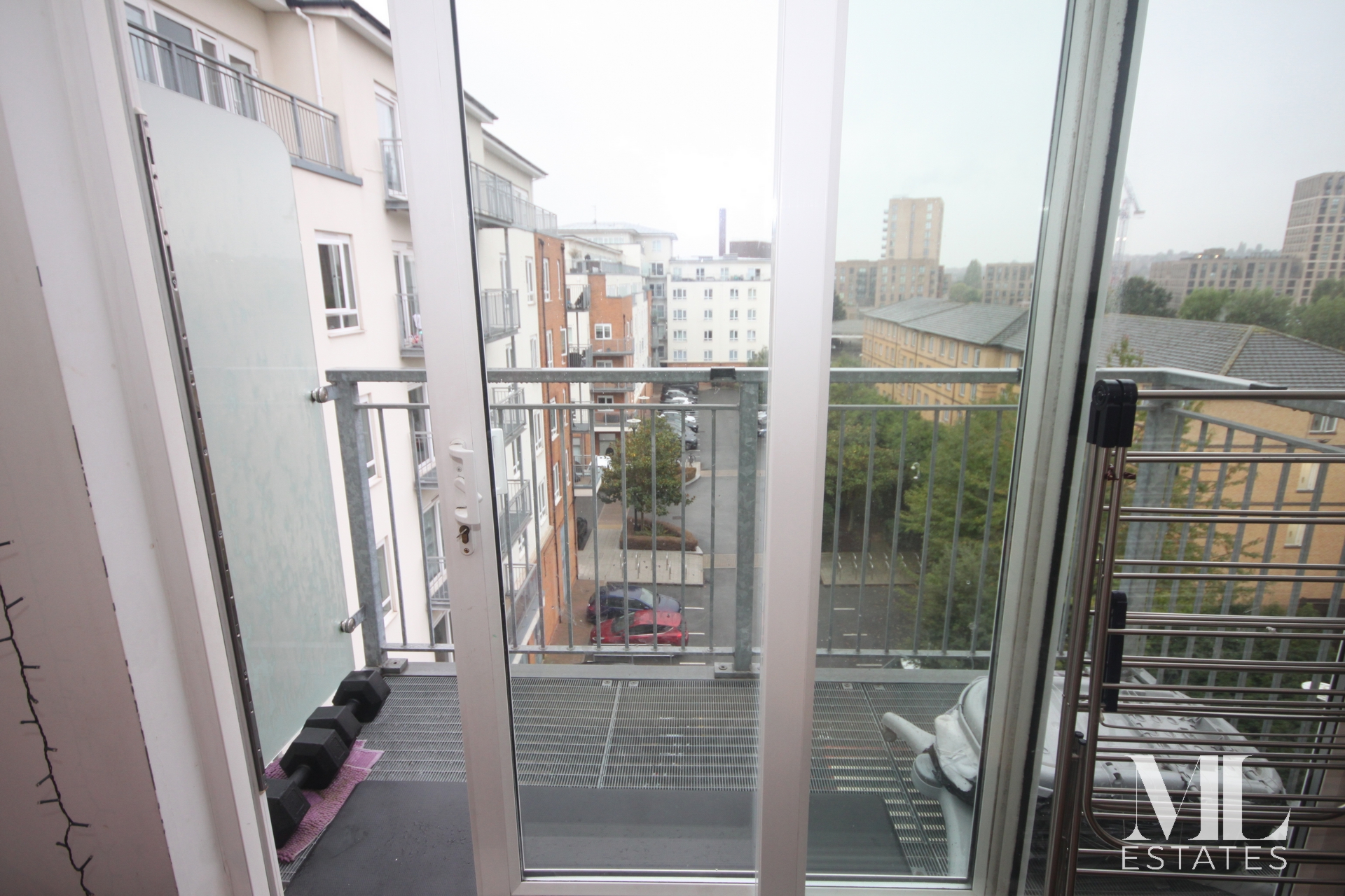 Photo 4