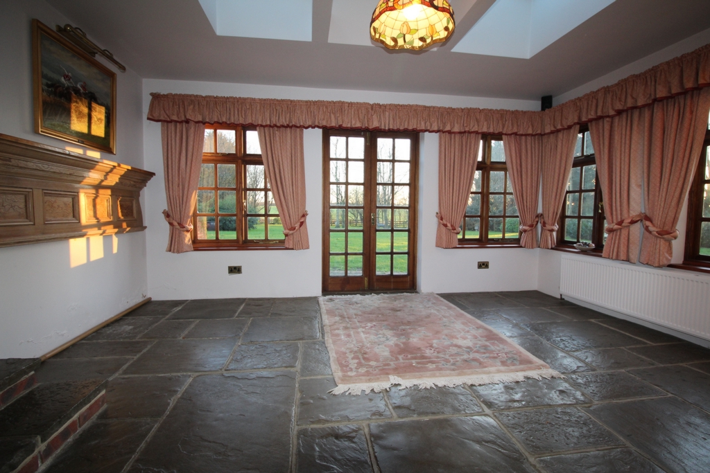 Summer Room