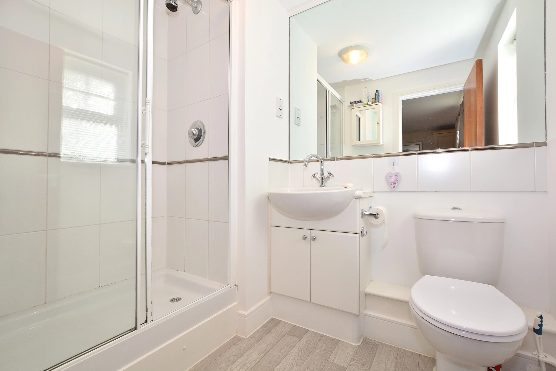 Ensuite