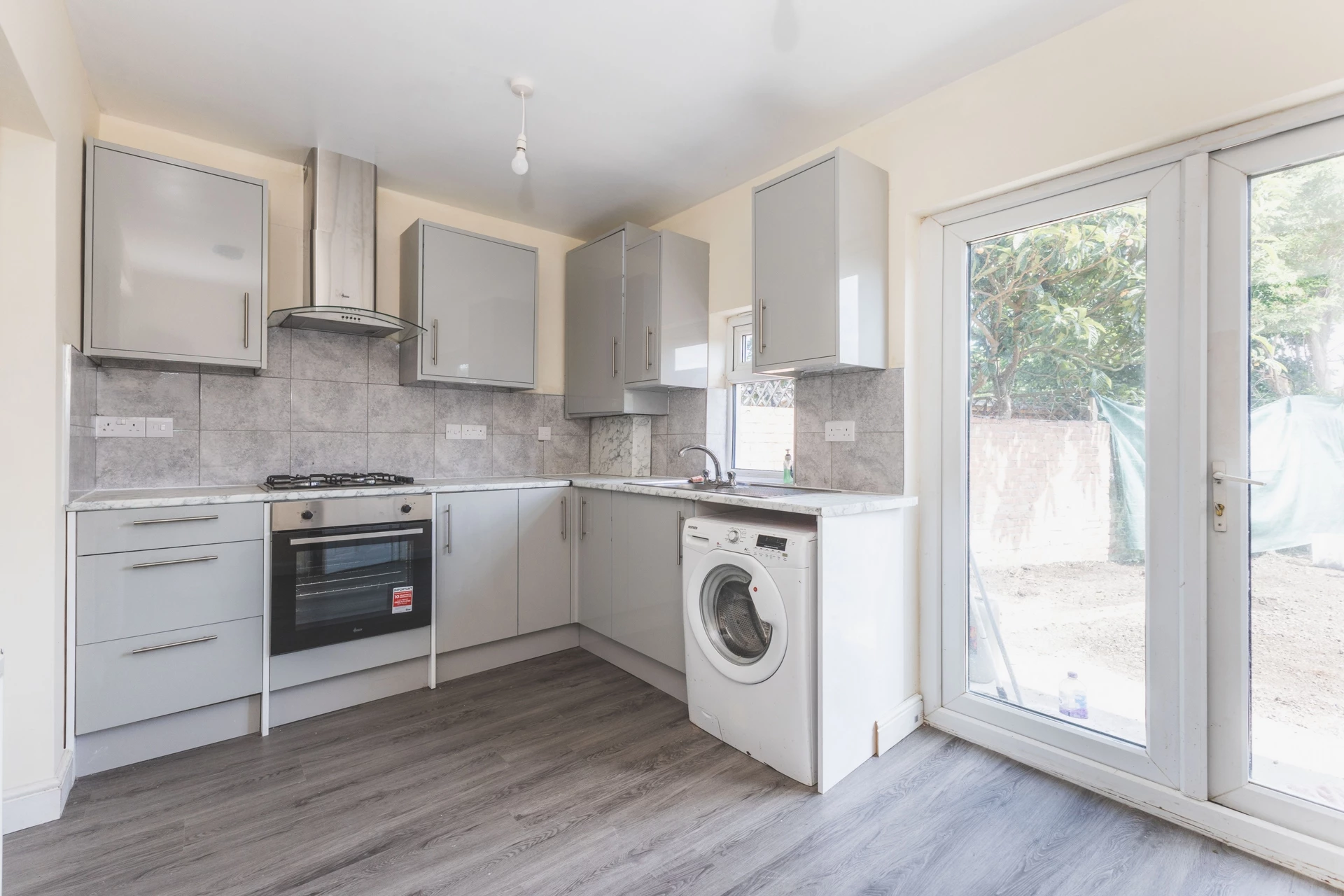 Kitchen/Breakfast Rm