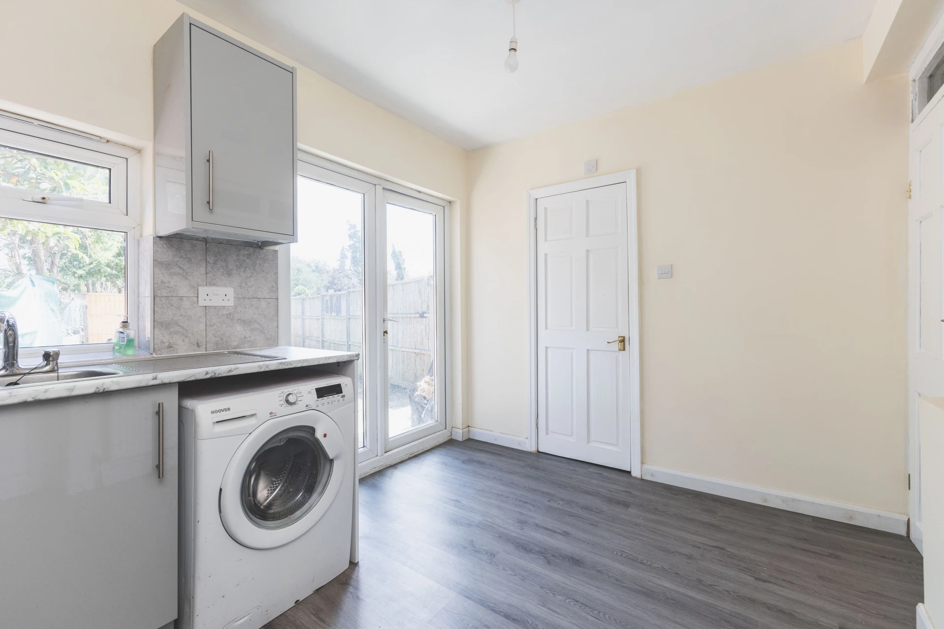 Kitchen/Breakfast Rm