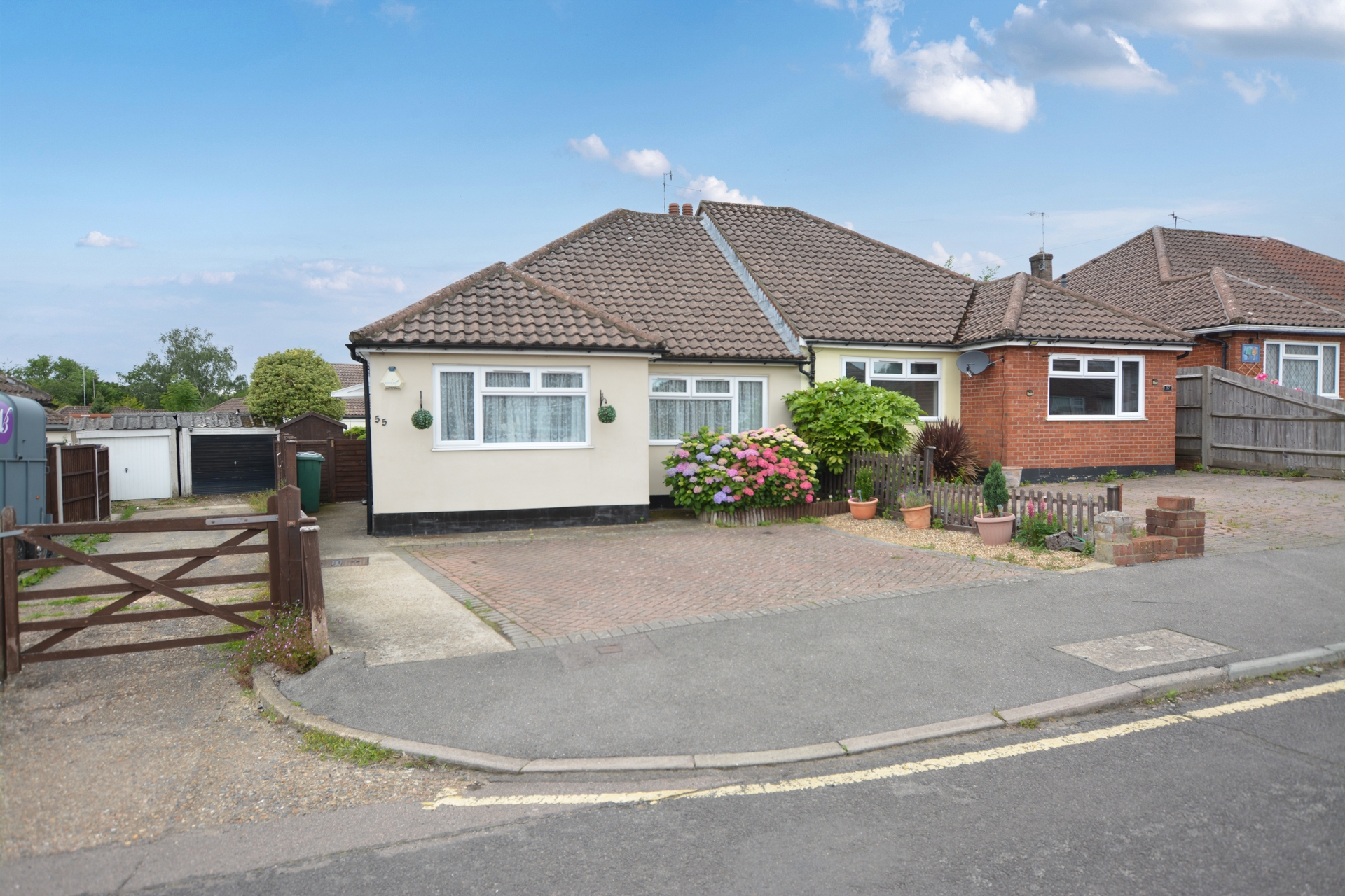 The Crescent