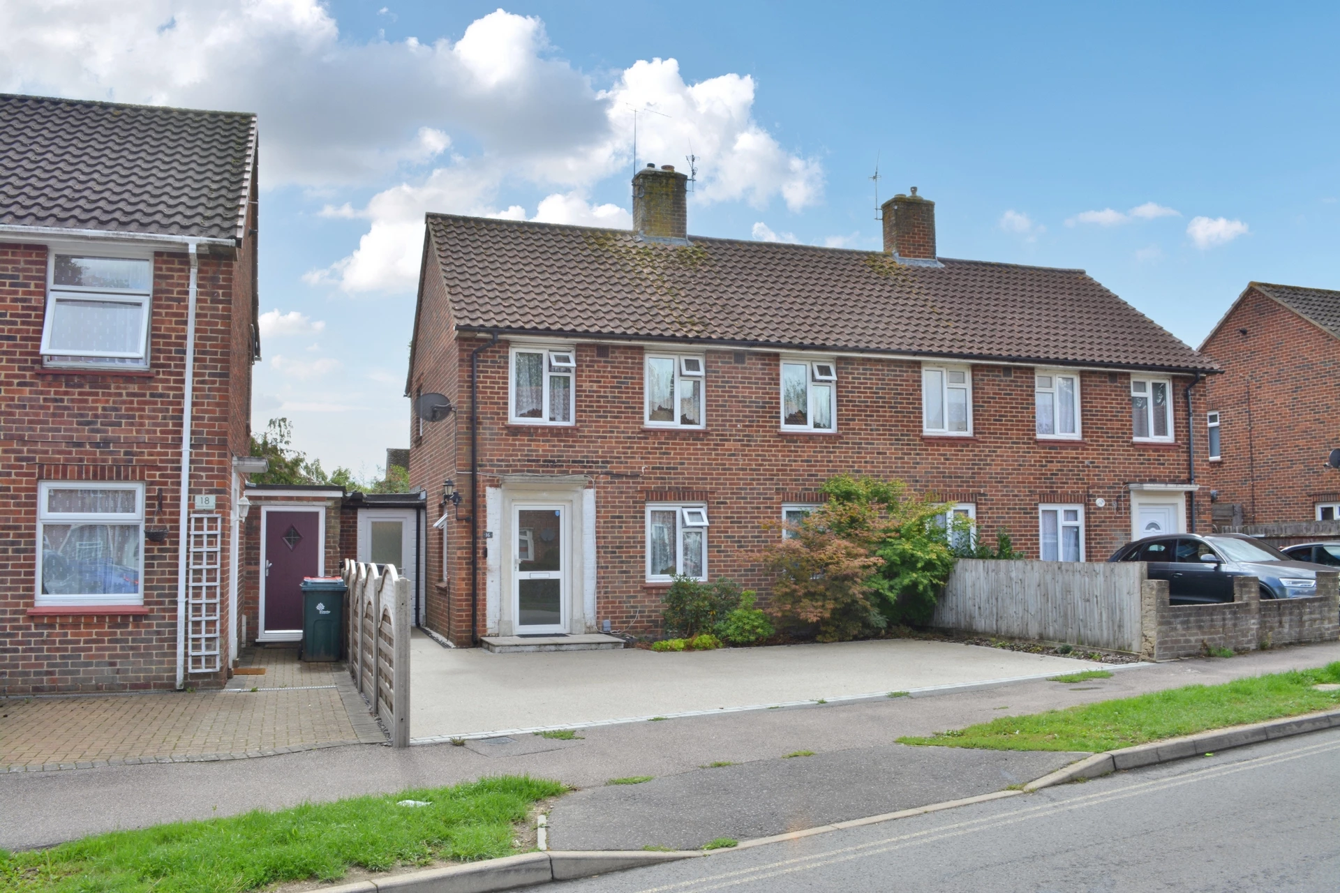 Property photo: Meadowlands, RH11