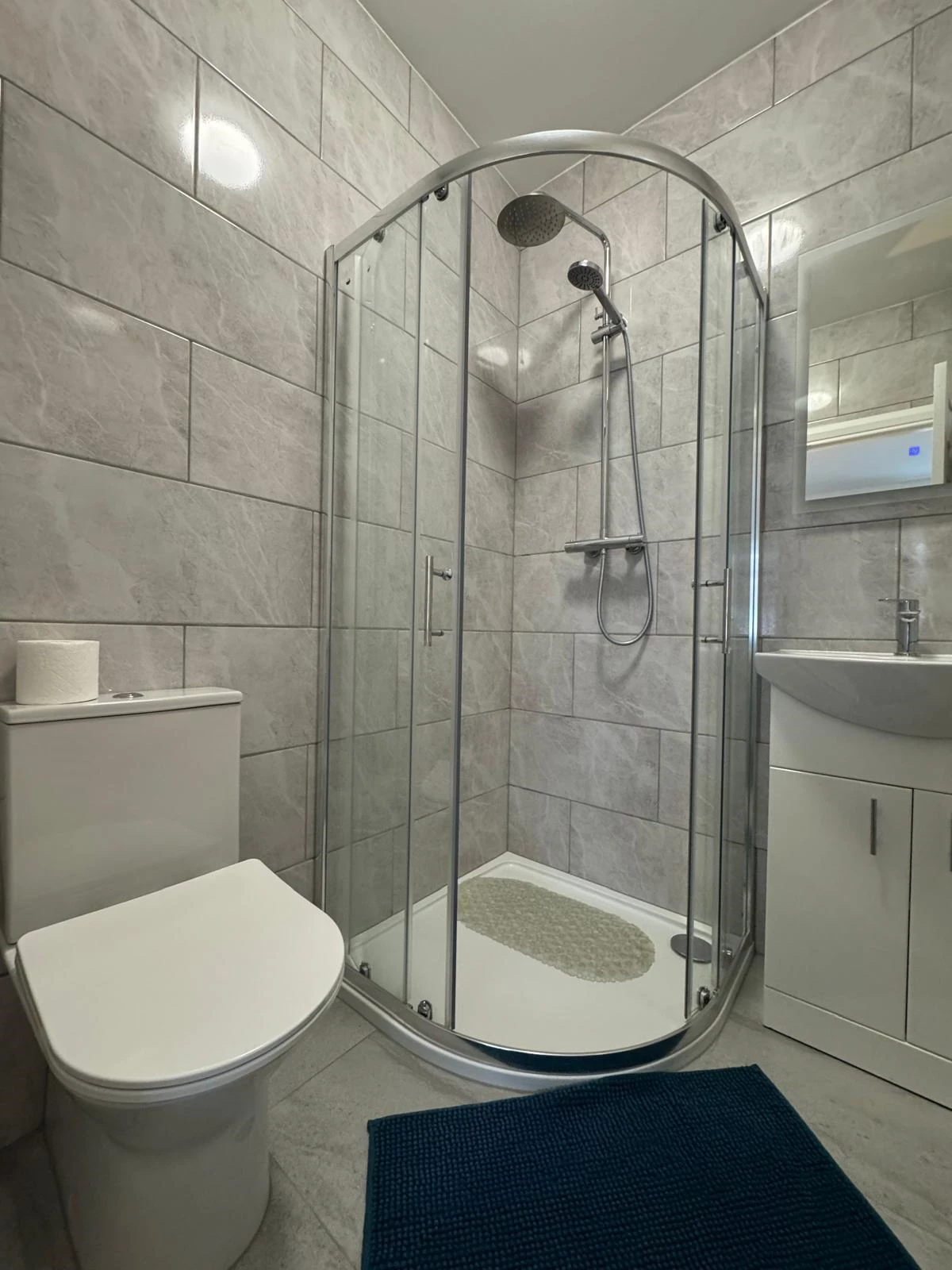 Ensuite