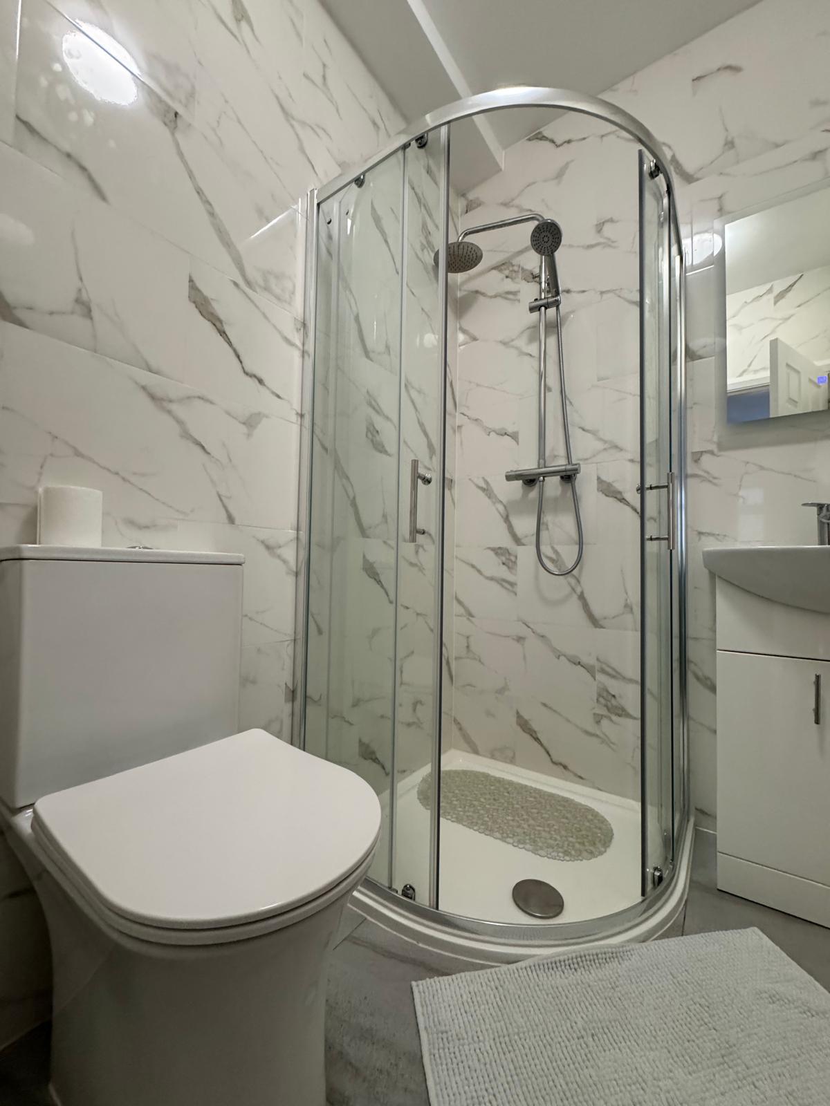 Ensuite