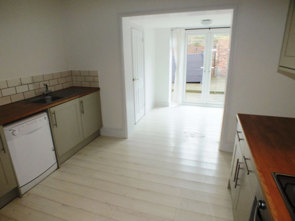 Property For Sale Wear Bay Crescent, Folkestone, CT19 3 Bedroom