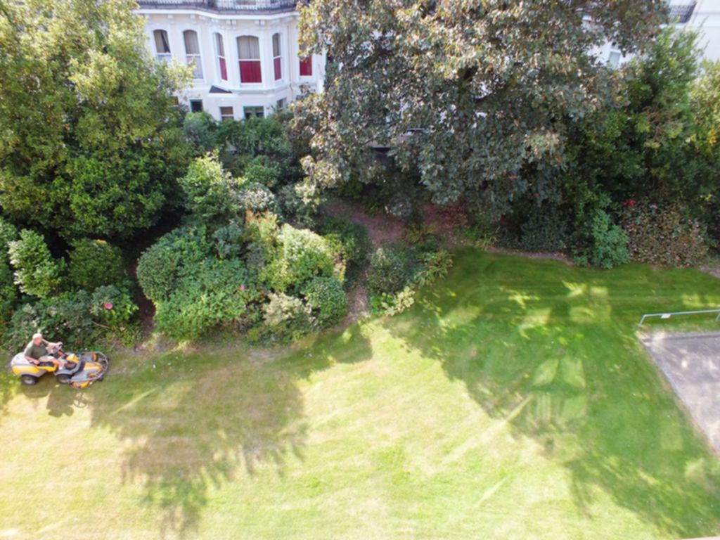 Property For Sale Sandgate Road, Folkestone, CT20 1 Bedroom Apartment