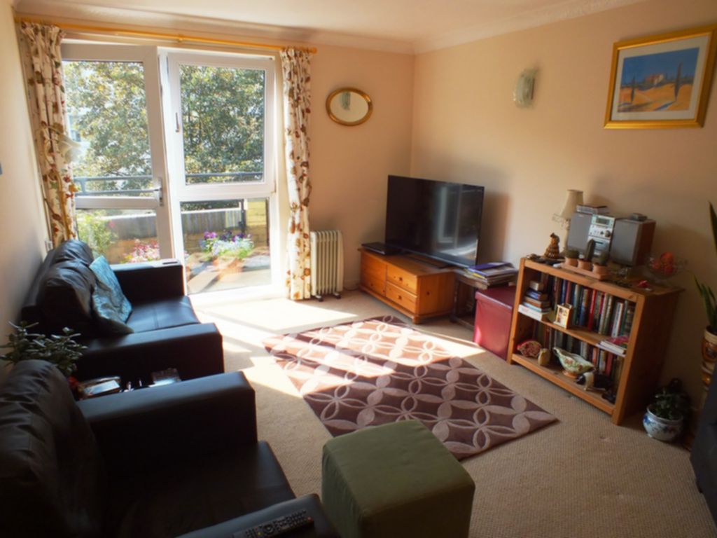 Property For Sale Sandgate Road, Folkestone, CT20 1 Bedroom Apartment