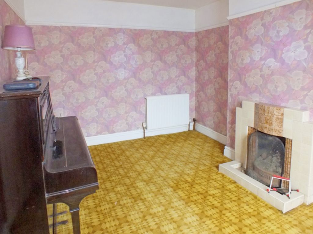 Property For Sale Geraldine Road, Cheriton, CT19 3 Bedroom Terraced