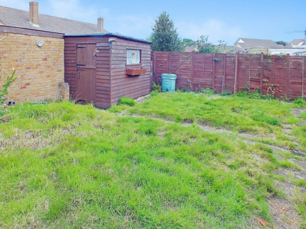 Property For Sale Minter Avenue, Densole, CT18 2 Bedroom Bungalow