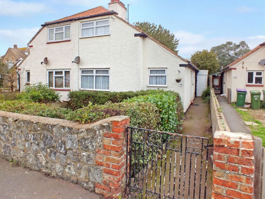 Property For Sale Dymchurch Road, Hythe, CT21 3 Bedroom House through