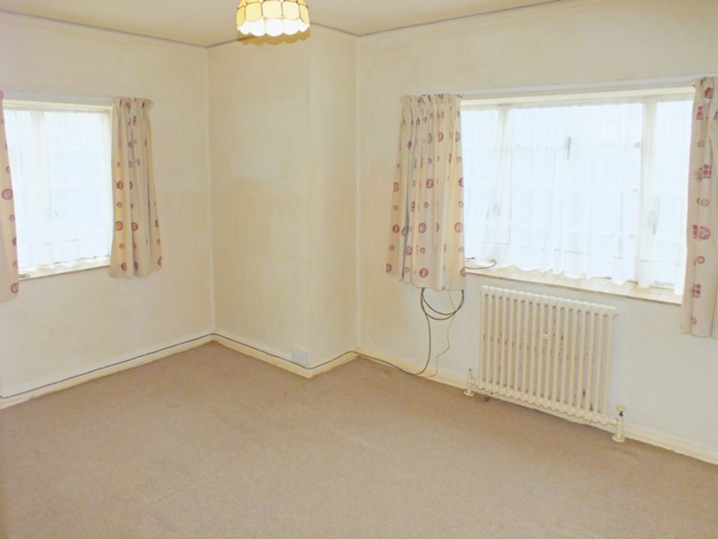 Property For Sale Sandgate Road, Folkestone, CT20 1 Bedroom Flat
