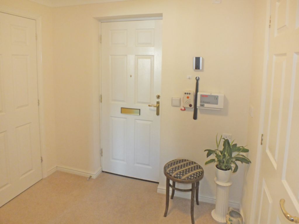 Property For Sale Sandgate Road, Folkestone, CT20 1 Bedroom