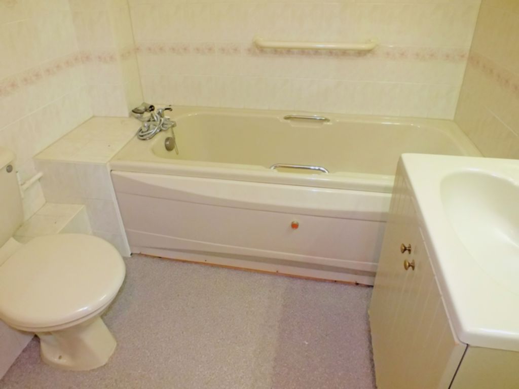 Property For Sale The Bayle, Folkestone, CT20 1 Bedroom Retirement