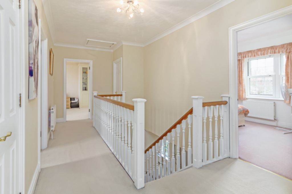 Property For Sale Blenheim Place, Folkestone, CT20 4 Bedroom Detached