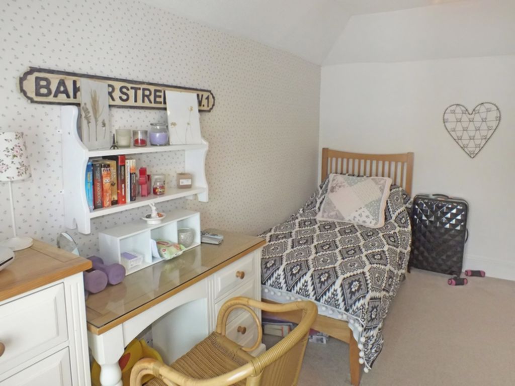 Property For Sale Wilberforce Road, Sandgate, CT20 3 Bedroom Terraced