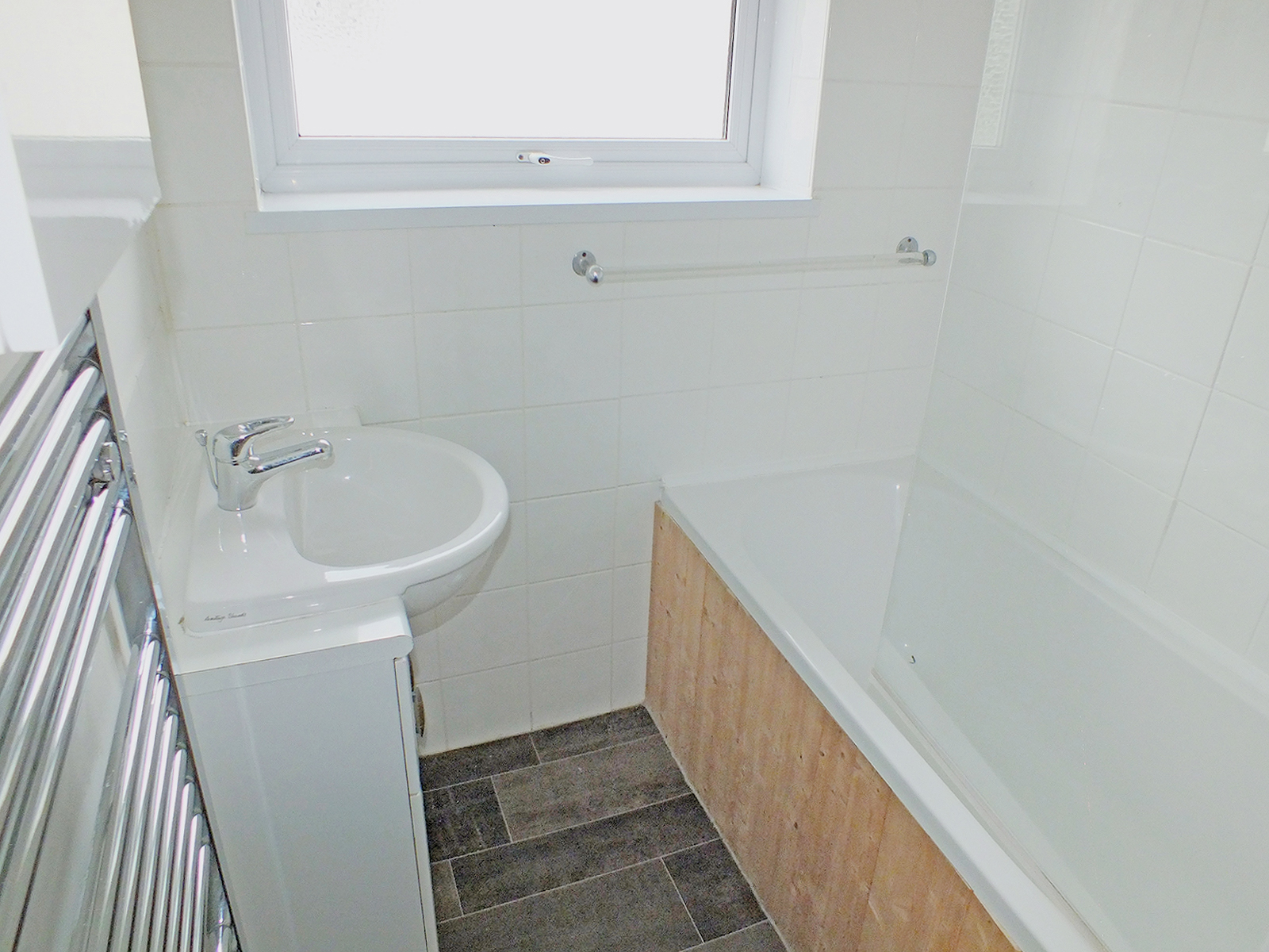 Property For Sale Downs Road, Folkestone, CT19 3 Bedroom Semi