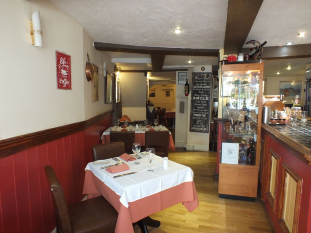Commercial Property To Let High Street,Hythe,CT21 Restaurant through