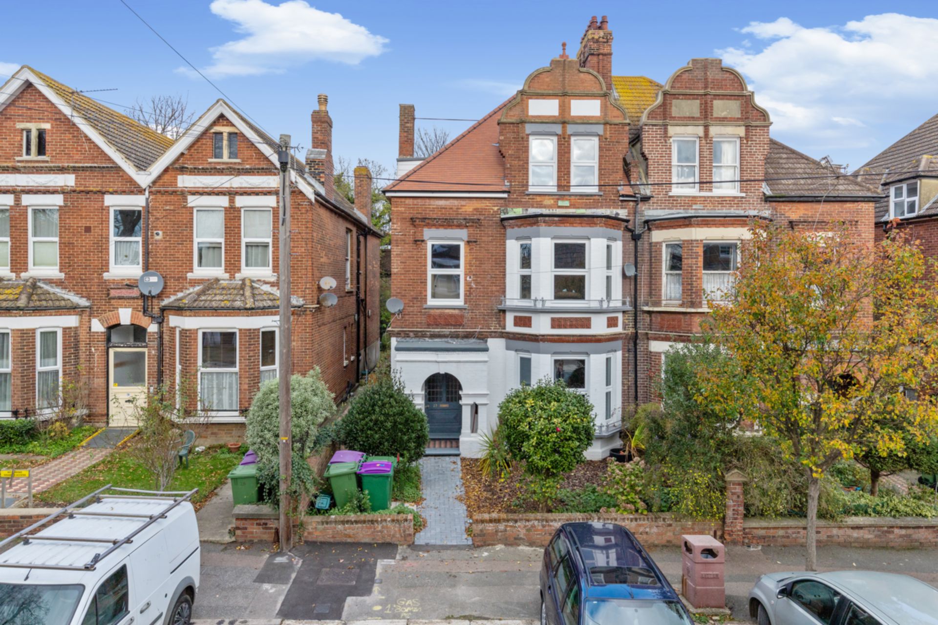 Property For Sale Kingsnorth Gardens, Folkestone, CT20 2 Bedroom