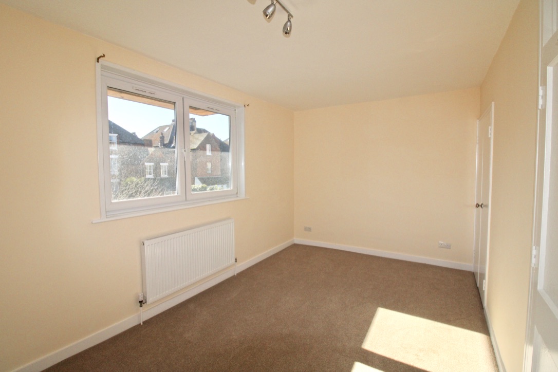 Property For Sale Grimston Gardens, Folkestone, CT20 3 Bedroom